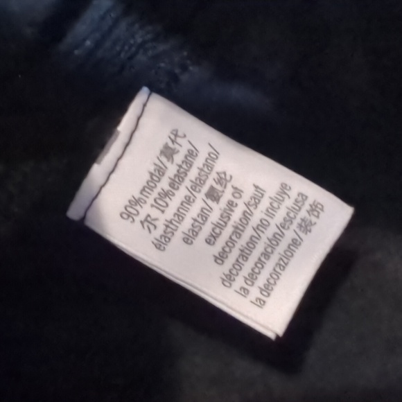 Victoria's Secret Black & Pink Floral Soft Cute Button Down Pajama Shirt NWT S - Picture 6 of 7